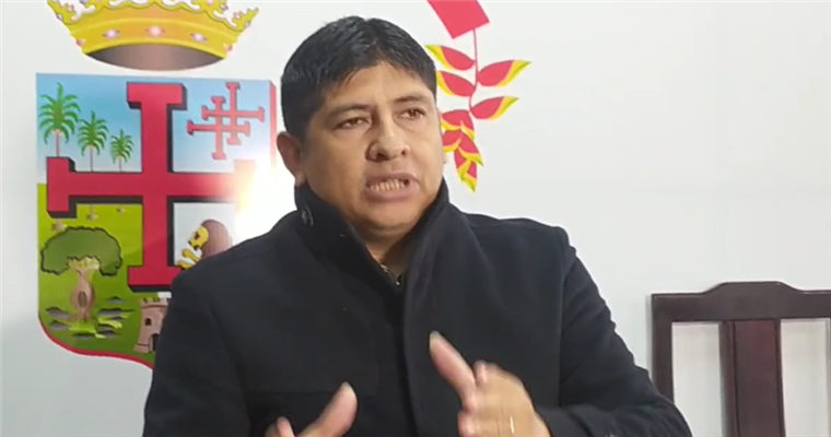 Cuéllar dice un ‘telefonazo’ de Venezuela a Evo cambió la instrucción de aprobar créditos