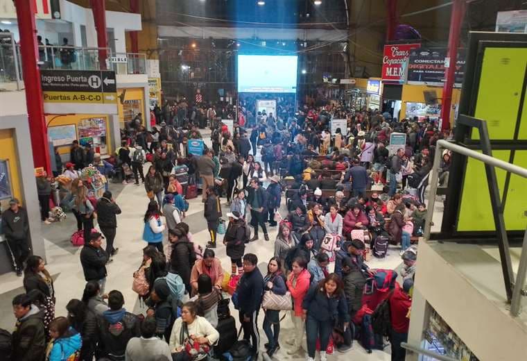 Oruro, Cochabamba y Santa Cruz, los destinos con mayor demanda desde La Paz