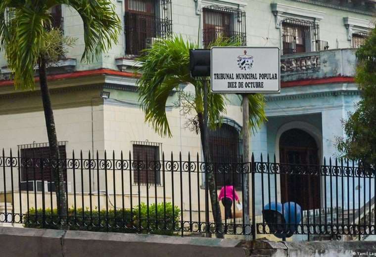 Tribunales cubanos dictan duras sentencias.