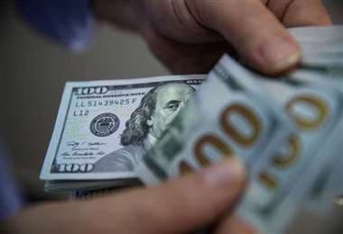 La ASFI aclara que dólares de los ahorristas no son usados para cumplir obligaciones del Gobierno 