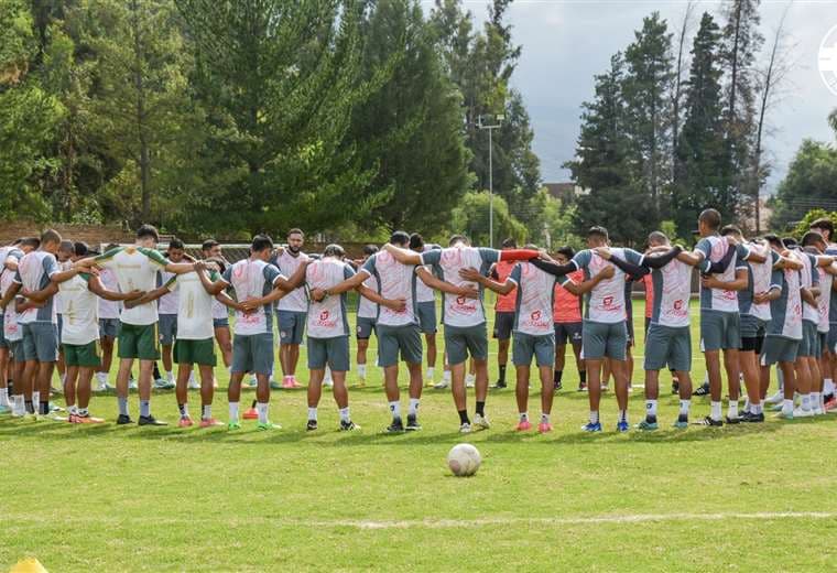 FC Universitario jugará amistoso internacional ante Deportes Iquique