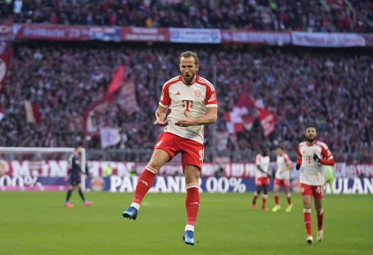 Kane vuelve a entrenar con el Bayern, Neuer en duda para el Klassiker