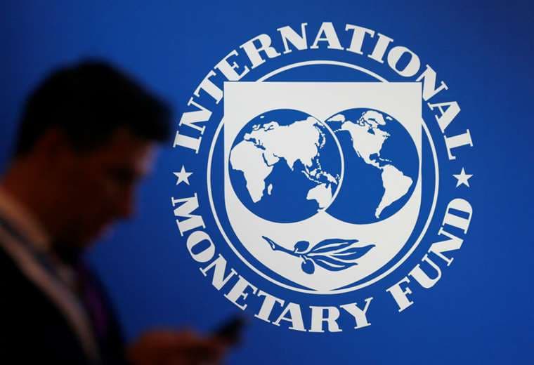 El FMI proyecta un crecimiento del 1,6% para Bolivia, experto ve que el país será la tercera economía más baja