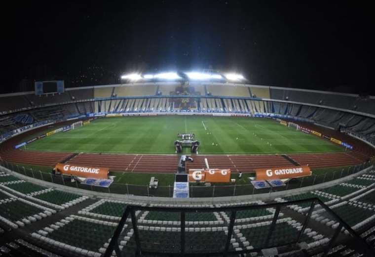 Viral: ¿Aparece nuevo fantasma en el estadio Hernando Siles? (videos)