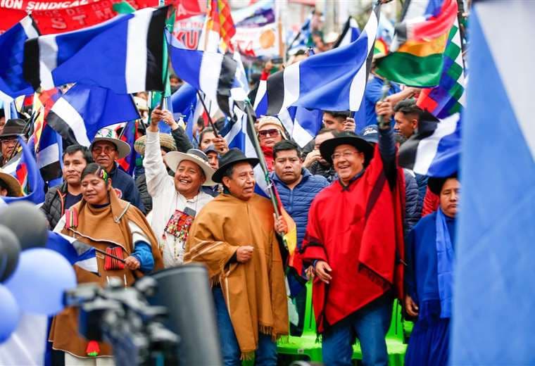 Arce: "El MAS IPSP no es de una persona ni de un grupo, ha sido parido por las organizaciones sociales y hoy es de todo el pueblo boliviano"