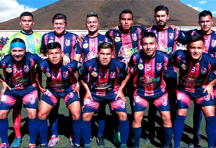 Los jugadores de Stormers San Lorenzo de Potosí en una formación. Foto: Facebook Stormers San Lorenzo 
