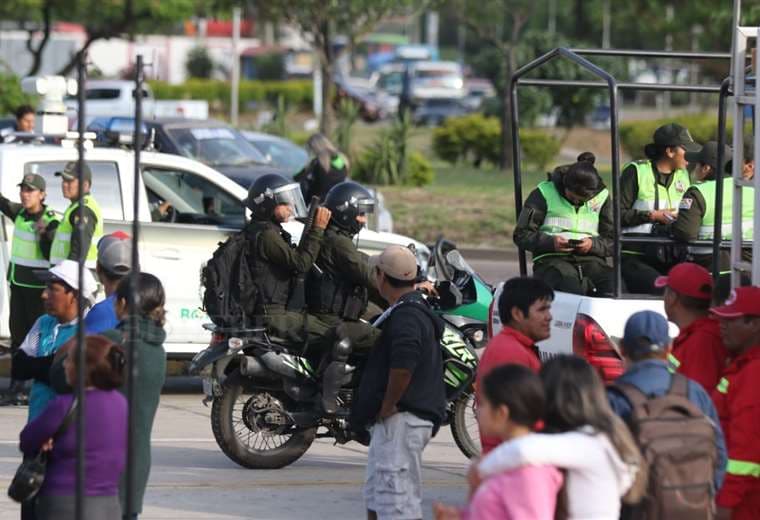 El Cambódromo se encuentra con fuerte resguardo policial. Foto: 