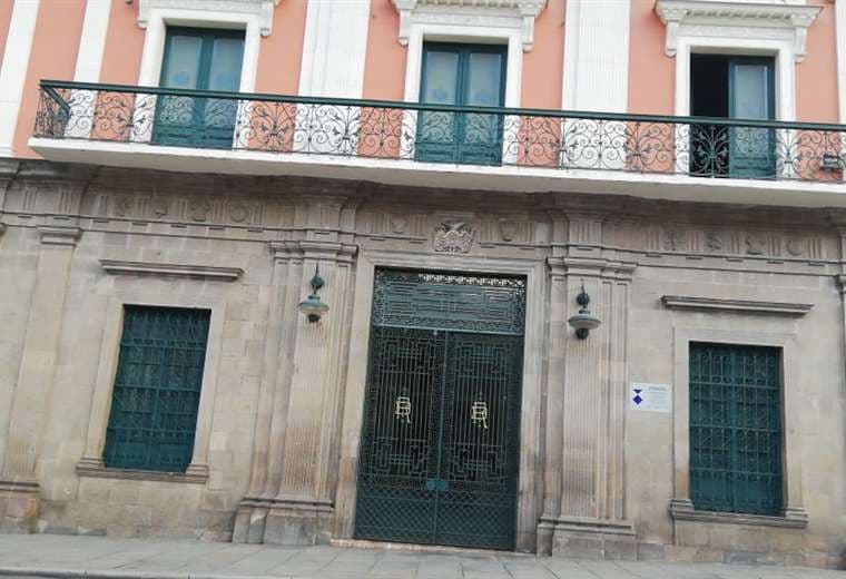 Las puertas de Palacio Quemado cerradas I Foto: Twitter. 