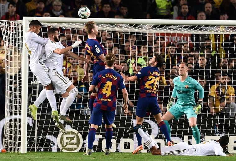 Del partido entre Barcelona y Real Madrid. Foto: AFP