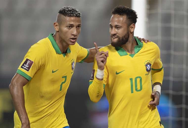 Richarlison y Neymar, dos integrantes de la selección brasileña. Foto: internet