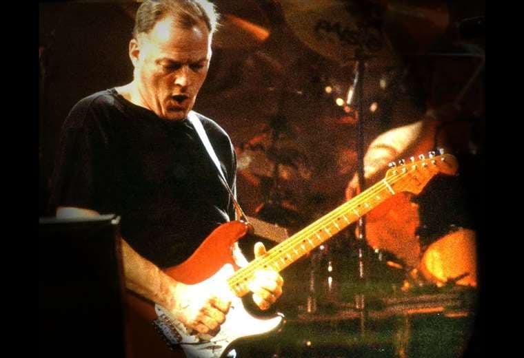 David Gilmour en una de las presentaciones de Pink Floyd 