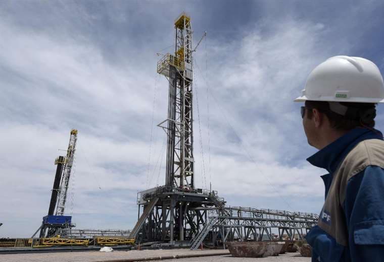 El boom del petróleo y gas de esquisto en las Américas se extiende de Argentina hasta Canadá/Foto: AFP