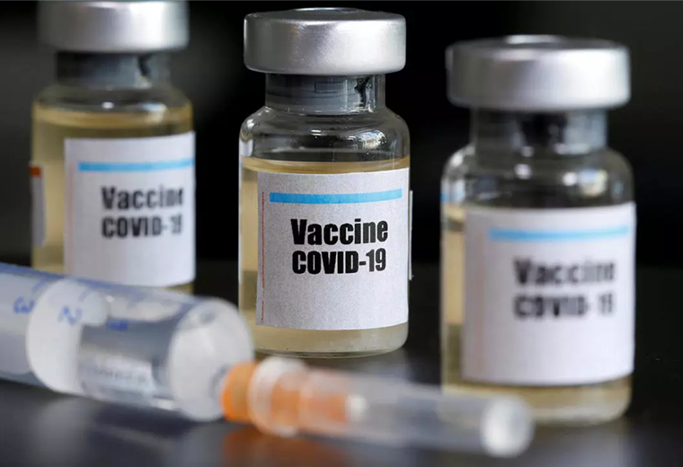 Muchos laboratorios en el mundo compiten por sacar al mercado lo más pronto posible la vacuna contra el Covid-19. Foto. Internet 