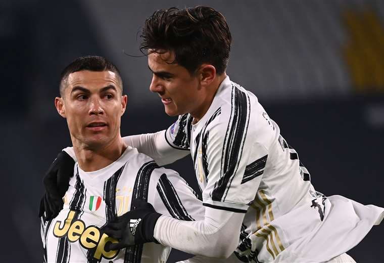 El festejo de Cristiano Ronaldo y Paulo Dybala, ambos de la Juventus. Foto: AFP