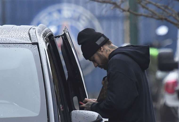 Neymar saliendo de una sesión de entrenamiento. Foto: AFP