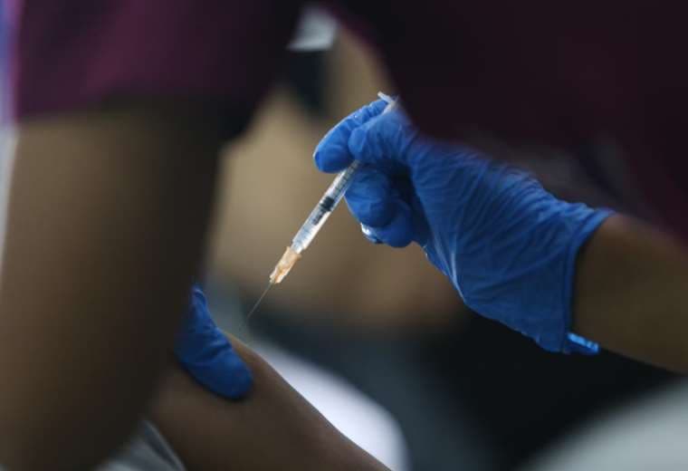 Bolivia acumula 3.497.875 vacunados con primeras dosis 