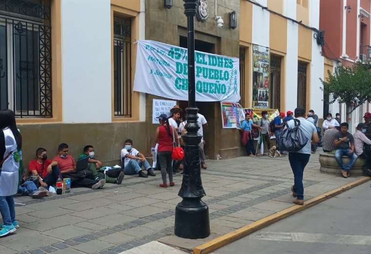 Organizaciones cívicas y sociales de la provincia Gran Chaco están reclamando en Tarija 