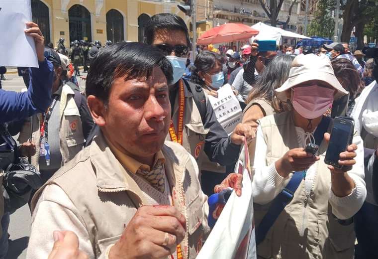 Protesta de periodistas en Oruro I Emilio Huáscar.