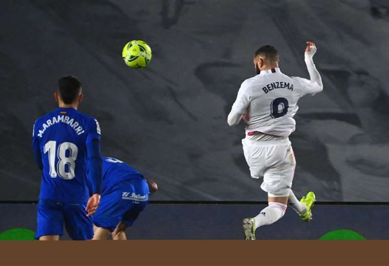 El gol de Karim Benzemá al Valencia este domingo. Foto: AFP