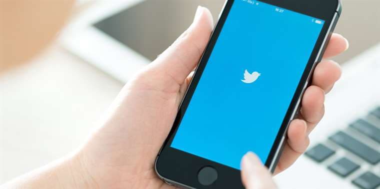 Rusia prolonga un mes la desaceleración de Twitter