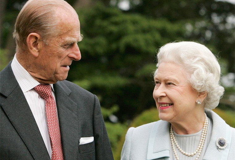 Príncipe Felipe y la reina Isabel. Foto. Internet 