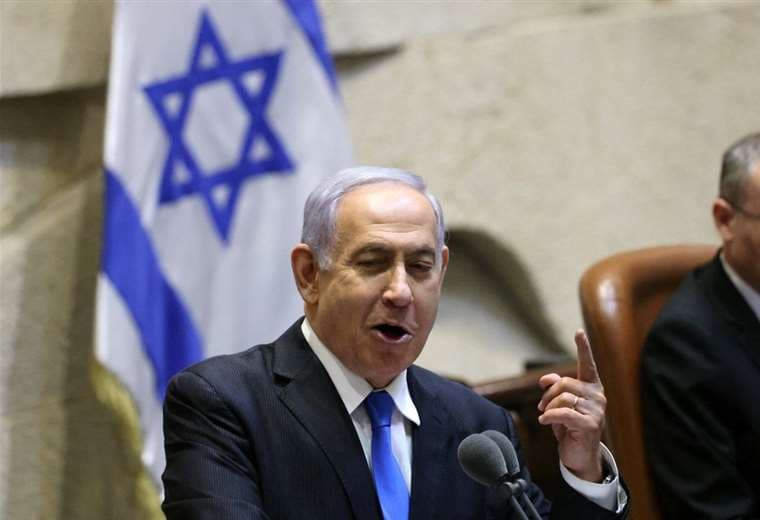 Netanyahou se dirige a los legisladores antes de la votación sobre un nuevo gobierno 