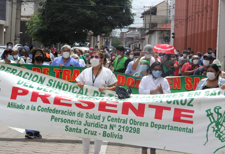Foto archivo El Deber: los trabajadores de salud están en paro de 72 horas.