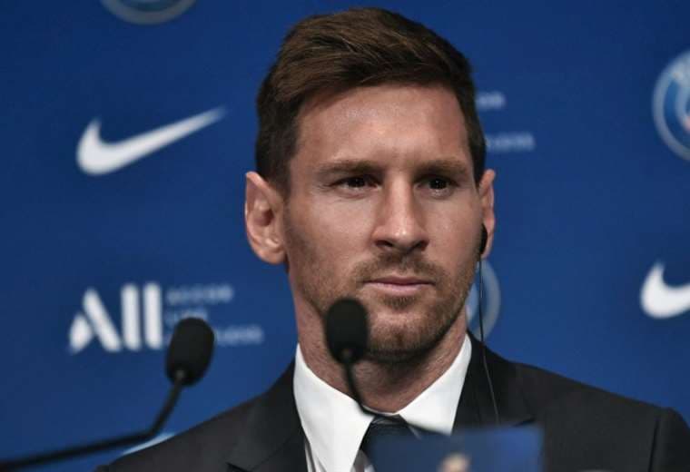 Messi durante la conferencia de prensa en París. Foto: AFP