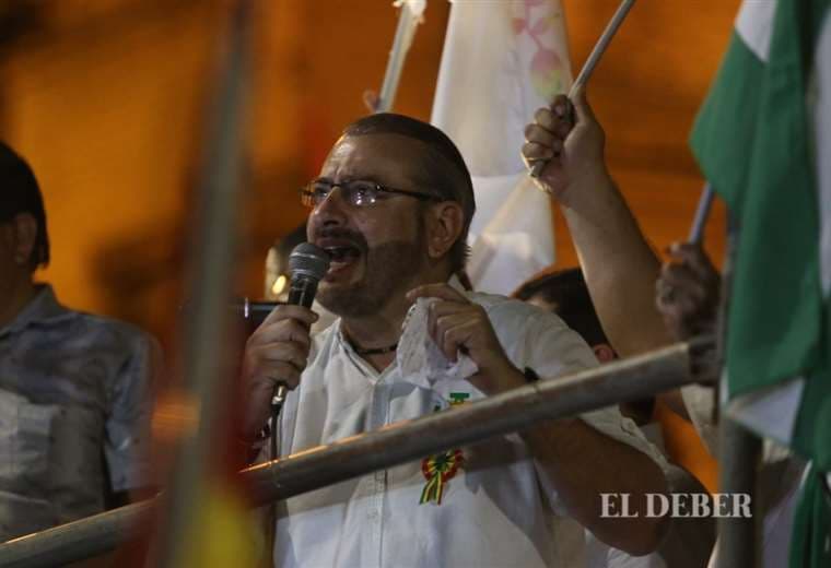 Foto Juan Carlos Torrejón: Rómulo Calvo dio un discurso luego de la marcha.