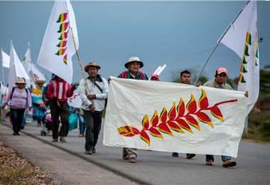 La marcha indígena recorre tierras cruceñas