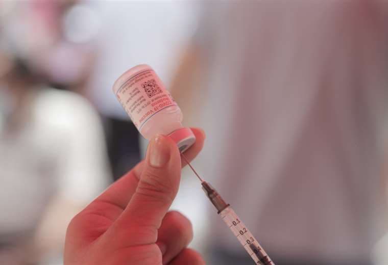 Bolivia superó el 75,9% de inmunización con primeras dosis.