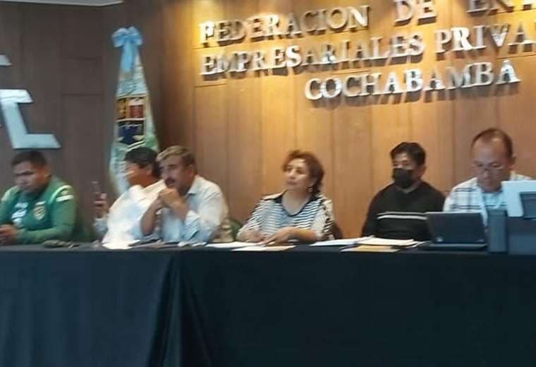 La reunión de los cívicos en Cochabamba