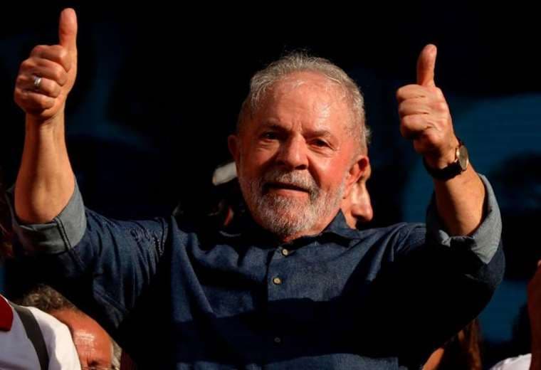 Lula da Silva busca apoyos de cara a la segunda vuelta
