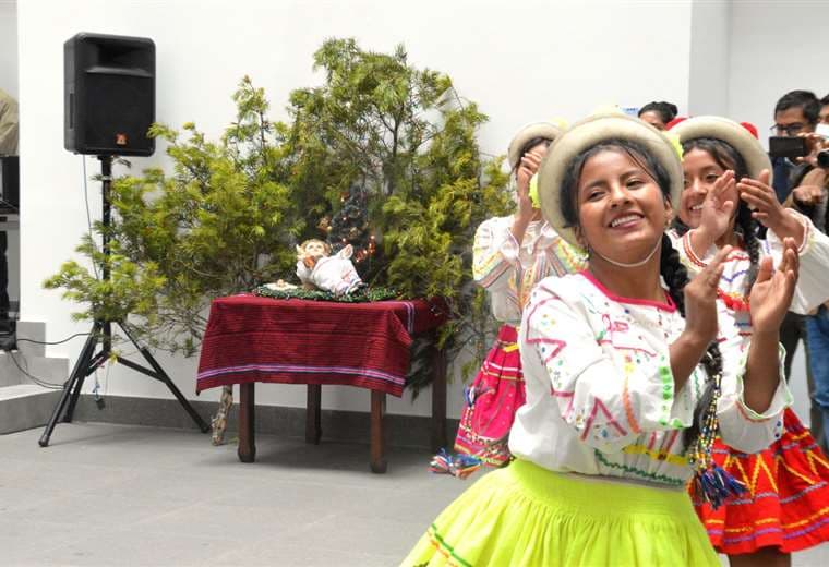 La Navidad en Villa Serrano es conocida por la demostración de danzas/ Foto: CD