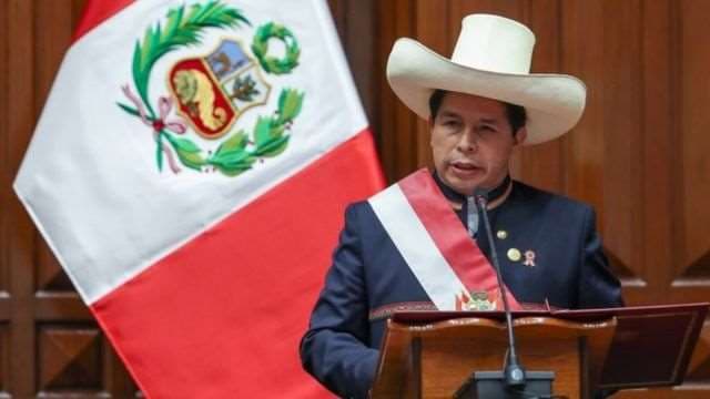 Presidente de Perú, Pedro Castillo, advierte de intento de Golpe de Estado. Foto: AFP