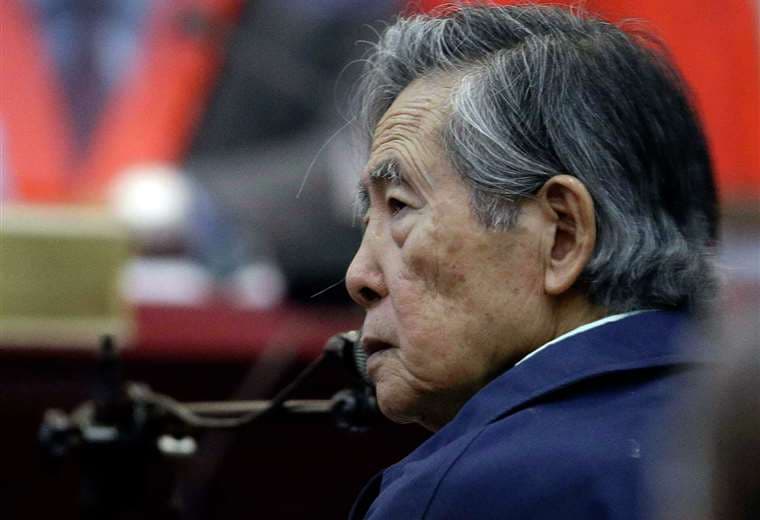 Alberto Fujimori y la "cortina de humo" de su candidatura presidencial
