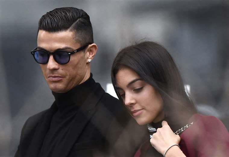Cristiano Ronaldo y su pareja, Georgina Rodríguez. Foto. AFP