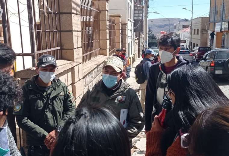 Estudiantes mueren tras la explosión de una granada en Potosí | Foto: APG