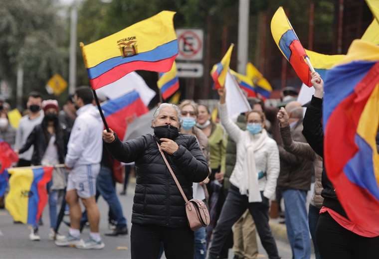 Pobladores de Ecuador salen a las calles para pedir paz/Foto: AFP