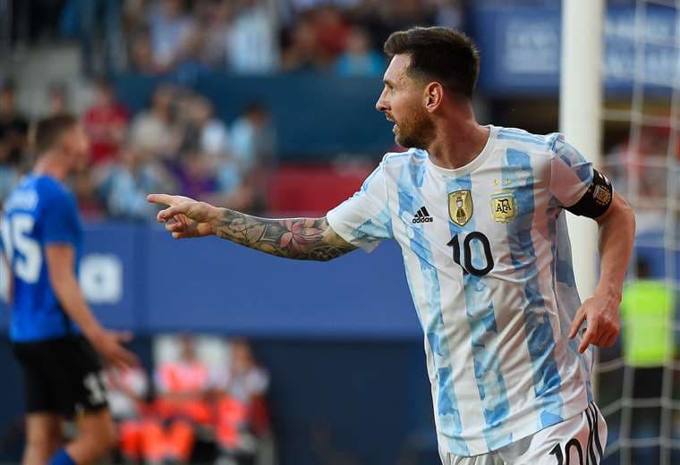 Messi tuvo este domingo una jornada inspirada con sus cinco goles. Foto: AFP