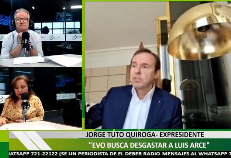 Tuto Quiroga en la entrevista con el programa radial.
