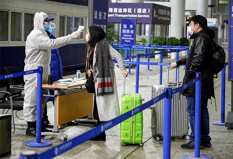Estrictas medidas sanitarias para los viajeros de China. Foto. Internet 