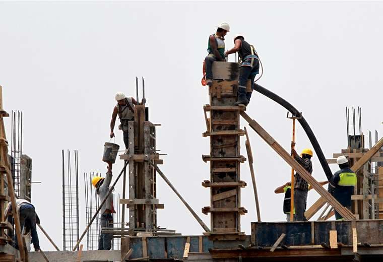 La construcción, según el INE, sigue creciendo/Foto: Ricardo Montero