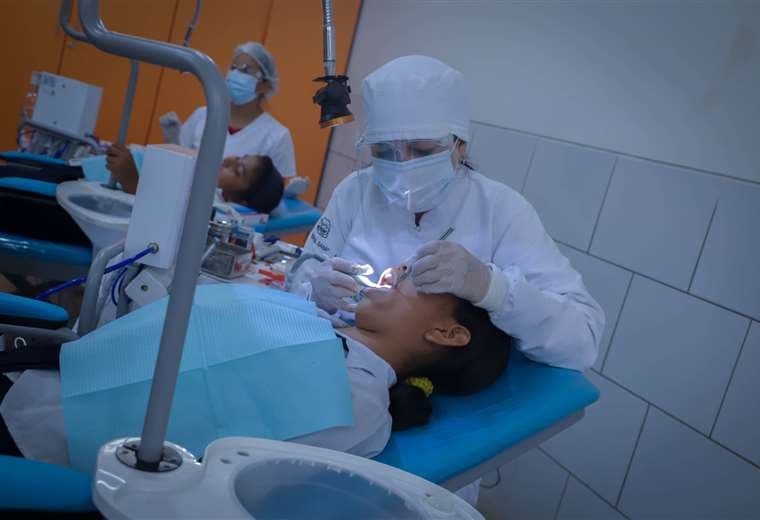 Campaña de atención dental gratuita/ Foto: Gobernación de Santa Cruz