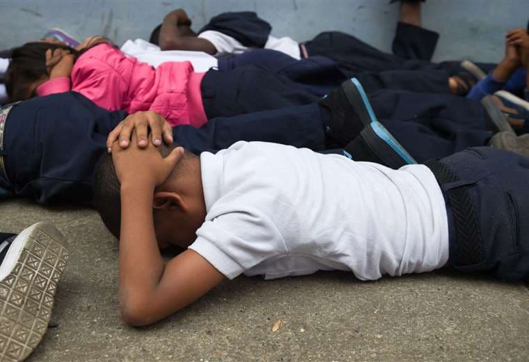 Simulacros en escuelas de Venezuela /Foto: AFP