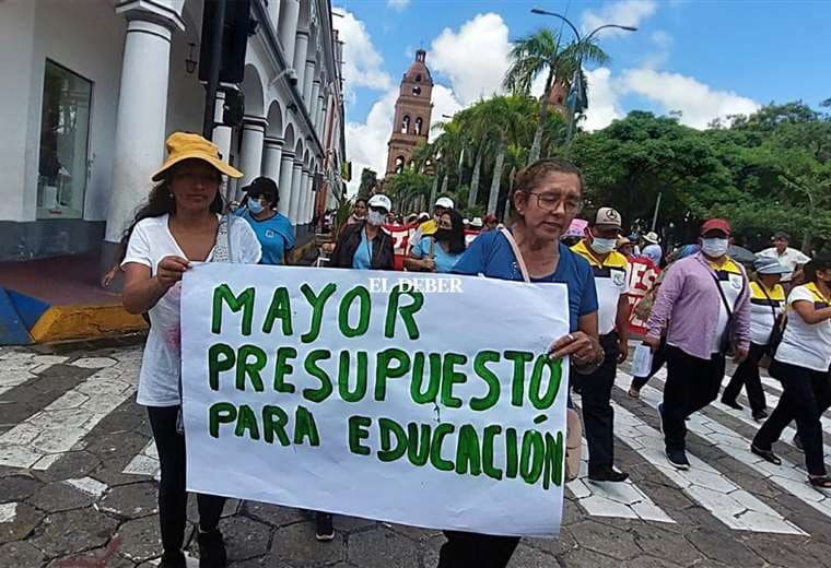 Marcha de maestros en Santa Cruz/Foto: Jorge Ibáñez