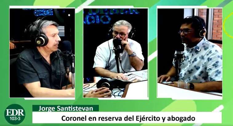 Entrevista a Jorge Santistevan en El Deber Radio. 