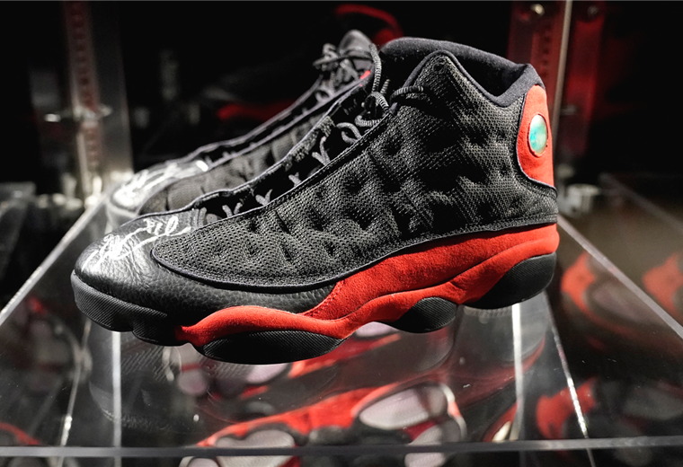 Las costosas zapatillas de Michael Jordan. Foto. AFP