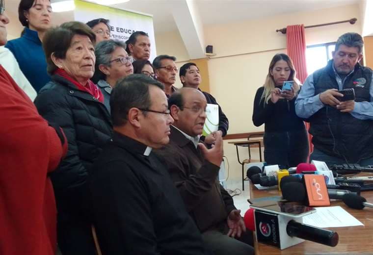 La conferencia de prensa en Cochabamba.