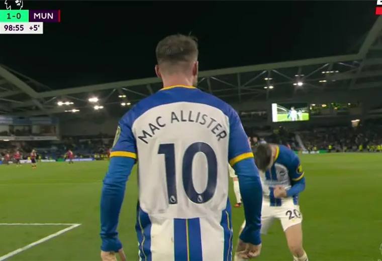 Festejo de Mac Allister tras el 1-0 al Manchester.